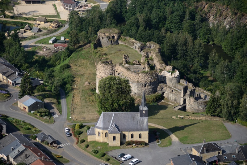 20-24-Chateau-Montcornet.jpg