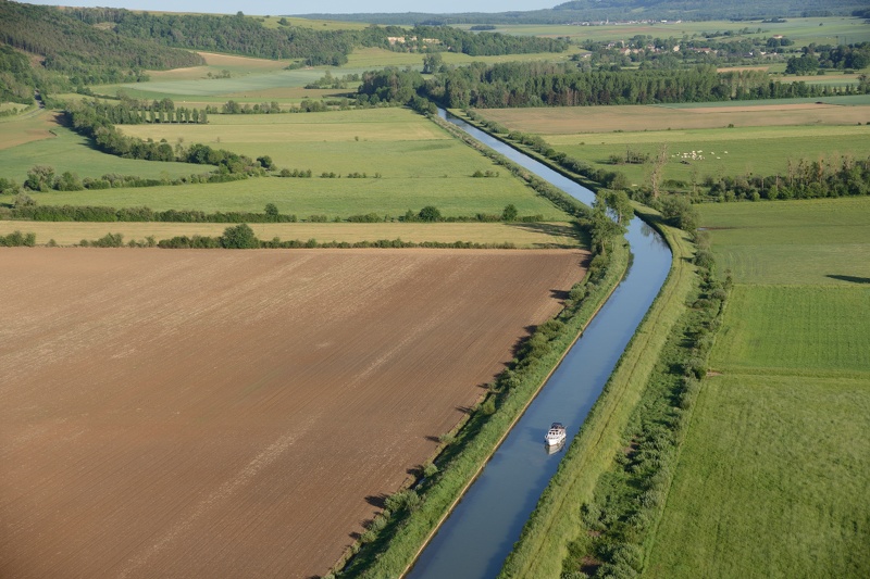 22-35-Canal-des-Ardennes.JPG