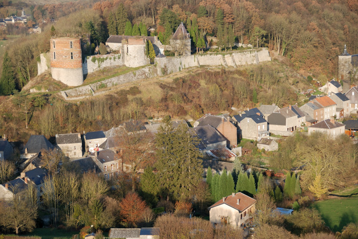 14-Hierges-Chateau.jpg