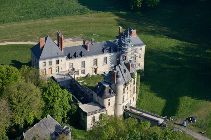 07-Thugny-Trugny-Chateau.jpg