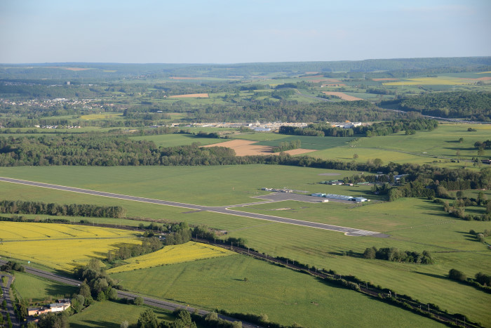 17-33-Belval-Aerodrome.jpg